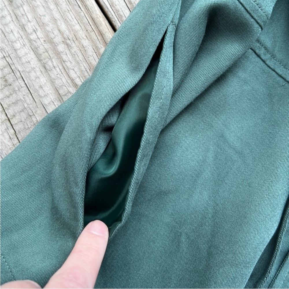 Daily Threads Green Large Drape Front Jacket with Shoulder Pads - Picture 5 of 7